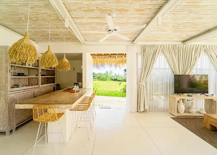 Kokomo By Aayan Villa Canggu